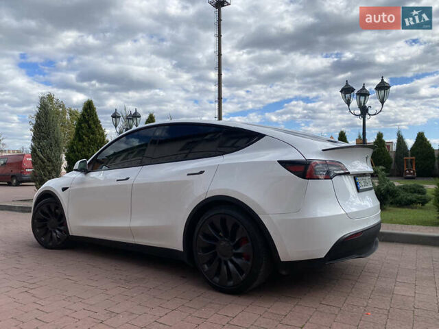 Белый Тесла Model Y, объемом двигателя 0 л и пробегом 130 тыс. км за 23000 $, фото 14 на Automoto.ua