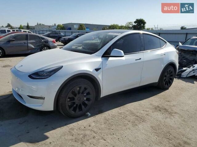 Белый Тесла Model Y, объемом двигателя 0 л и пробегом 74 тыс. км за 19000 $, фото 1 на Automoto.ua