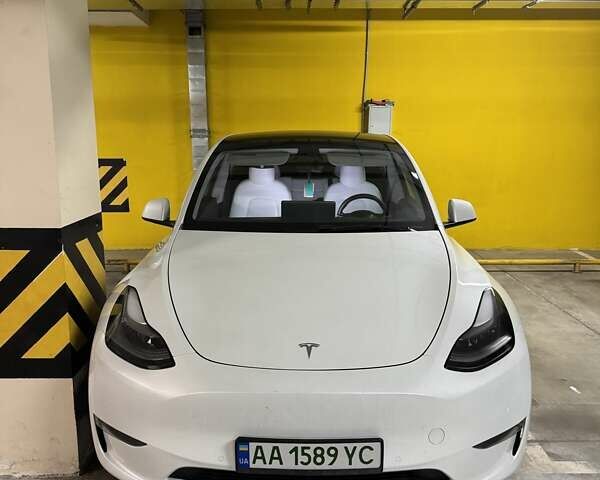 Белый Тесла Model Y, объемом двигателя 0 л и пробегом 47 тыс. км за 26000 $, фото 8 на Automoto.ua