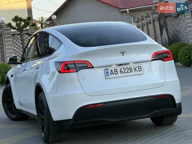 Білий Тесла Model Y, об'ємом двигуна 0 л та пробігом 78 тис. км за 26800 $, фото 34 на Automoto.ua