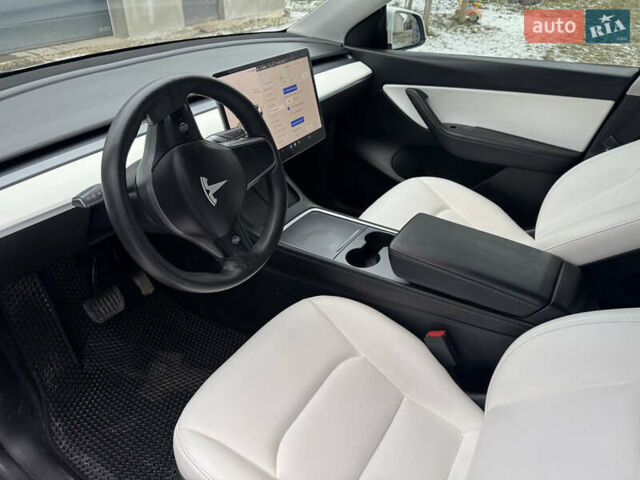 Белый Тесла Model Y, объемом двигателя 0 л и пробегом 60 тыс. км за 29900 $, фото 22 на Automoto.ua