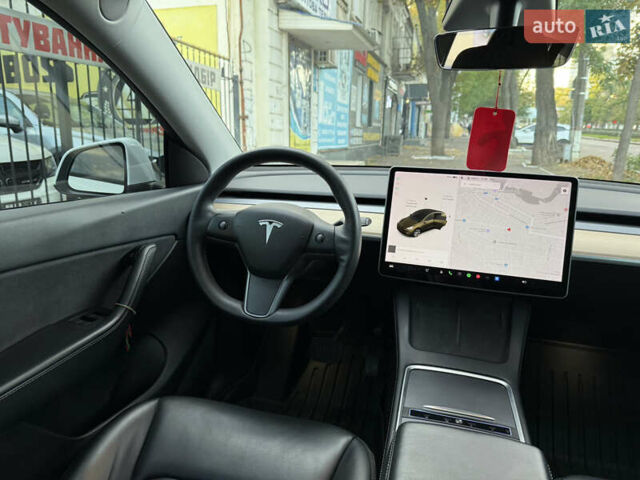 Тесла Model Y 2021 в Николаеве на Automoto.ua Белый Тесла Model Y, объемом двигателя 0 л и пробегом 80 тыс. км за 24999 $, фото 31 на Automoto.ua