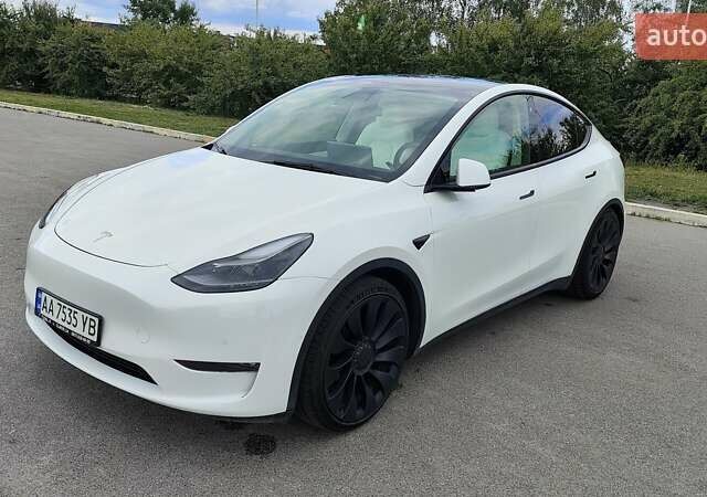 Белый Тесла Model Y, объемом двигателя 0 л и пробегом 91 тыс. км за 26900 $, фото 14 на Automoto.ua