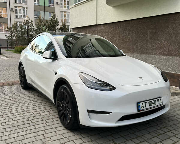 Білий Тесла Model Y, об'ємом двигуна 0 л та пробігом 88 тис. км за 29900 $, фото 2 на Automoto.ua