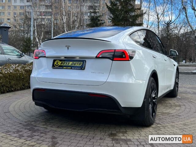 Белый Тесла Model Y, объемом двигателя 82 л и пробегом 78 тыс. км за 26900 $, фото 6 на Automoto.ua