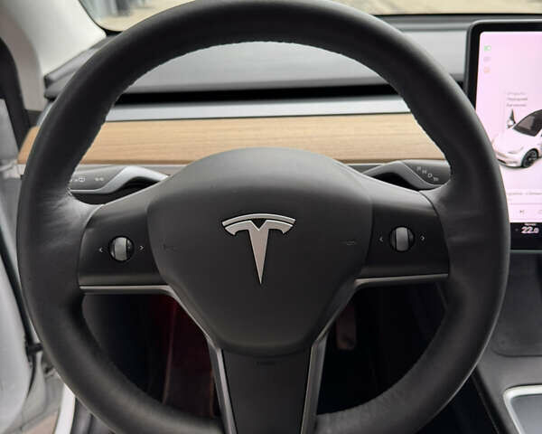 Білий Тесла Model Y, об'ємом двигуна 0 л та пробігом 116 тис. км за 26500 $, фото 9 на Automoto.ua