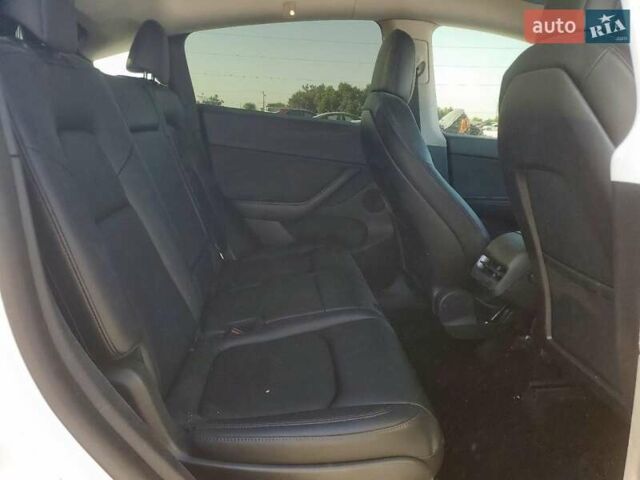 Білий Тесла Model Y, об'ємом двигуна 0 л та пробігом 113 тис. км за 8700 $, фото 9 на Automoto.ua