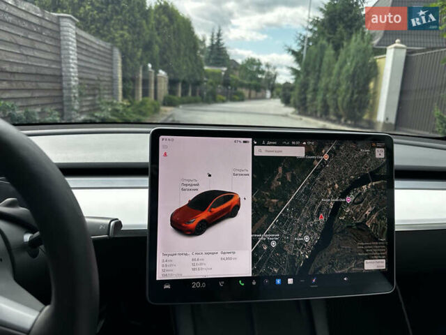 Белый Тесла Model Y, объемом двигателя 0 л и пробегом 65 тыс. км за 27500 $, фото 18 на Automoto.ua