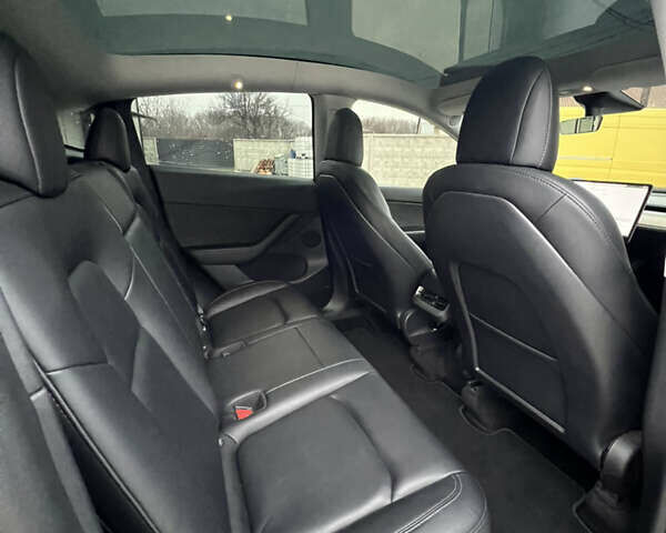 Белый Тесла Model Y, объемом двигателя 0 л и пробегом 76 тыс. км за 26700 $, фото 24 на Automoto.ua