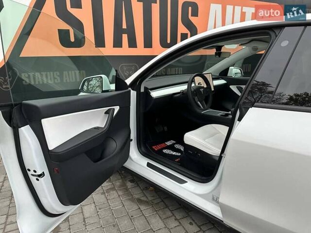 Белый Тесла Model Y, объемом двигателя 0 л и пробегом 46 тыс. км за 29000 $, фото 12 на Automoto.ua
