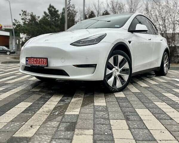Белый Тесла Model Y, объемом двигателя 0 л и пробегом 79 тыс. км за 24500 $, фото 8 на Automoto.ua