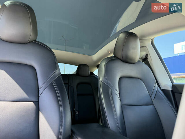 Белый Тесла Model Y, объемом двигателя 0 л и пробегом 110 тыс. км за 27750 $, фото 50 на Automoto.ua