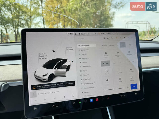 Білий Тесла Model Y, об'ємом двигуна 0 л та пробігом 119 тис. км за 19499 $, фото 8 на Automoto.ua