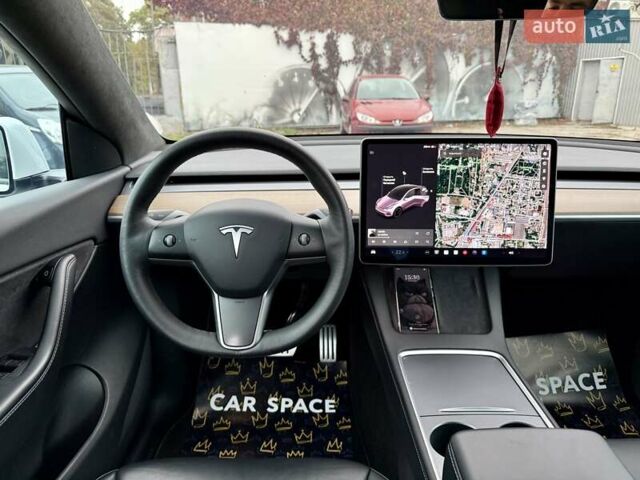 Белый Тесла Model Y, объемом двигателя 0 л и пробегом 88 тыс. км за 26999 $, фото 17 на Automoto.ua