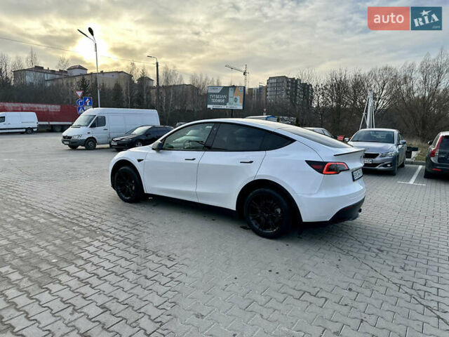 Білий Тесла Model Y, об'ємом двигуна 0 л та пробігом 45 тис. км за 37999 $, фото 17 на Automoto.ua