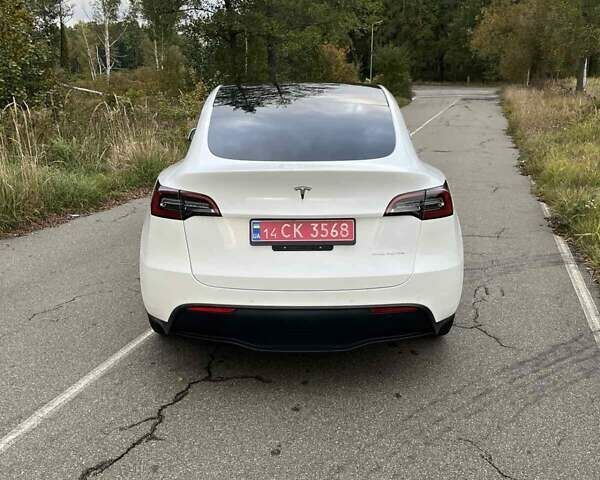 Белый Тесла Model Y, объемом двигателя 0 л и пробегом 87 тыс. км за 25100 $, фото 1 на Automoto.ua