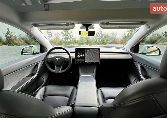 Тесла Model Y 2021 в Луцке на Automoto.ua Белый Тесла Model Y, объемом двигателя 0 л и пробегом 69 тыс. км за 22400 $, фото 20 на Automoto.ua