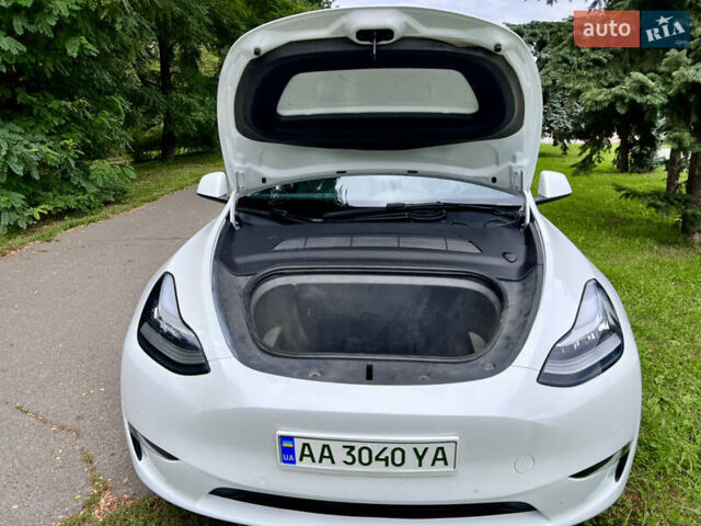 Білий Тесла Model Y, об'ємом двигуна 0 л та пробігом 16 тис. км за 40500 $, фото 5 на Automoto.ua