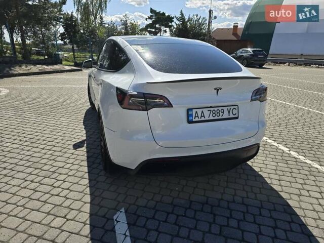 Белый Тесла Model Y, объемом двигателя 0 л и пробегом 109 тыс. км за 22000 $, фото 14 на Automoto.ua