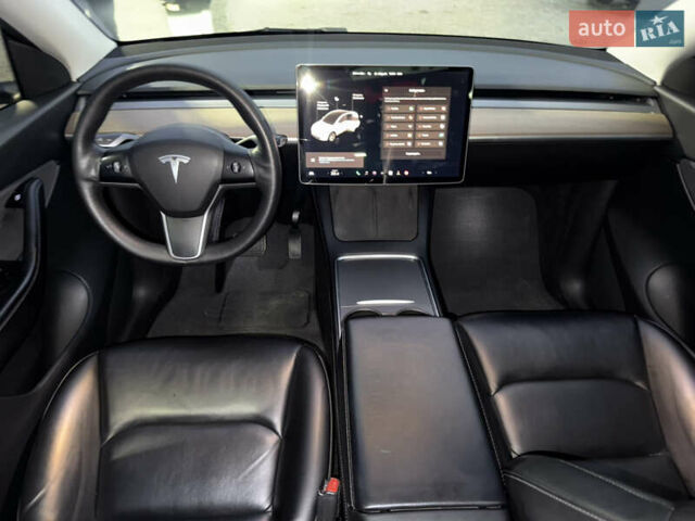 Белый Тесла Model Y, объемом двигателя 0 л и пробегом 128 тыс. км за 22600 $, фото 57 на Automoto.ua