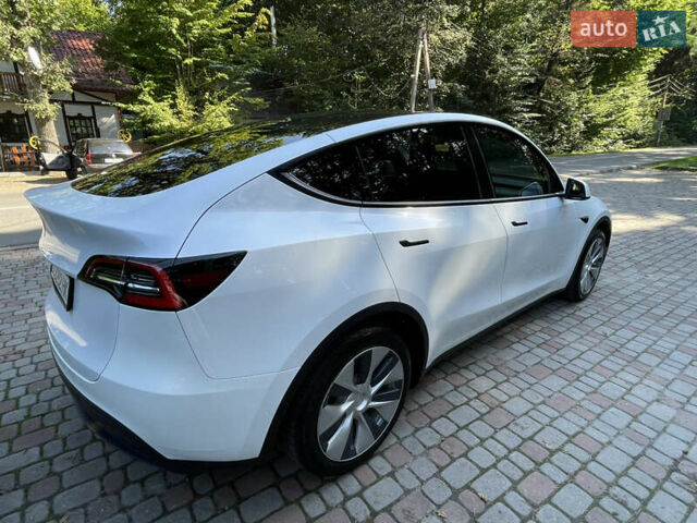 Білий Тесла Model Y, об'ємом двигуна 0 л та пробігом 13 тис. км за 25500 $, фото 13 на Automoto.ua