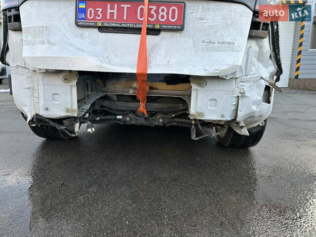 Белый Тесла Model Y, объемом двигателя 0 л и пробегом 42 тыс. км за 20700 $, фото 7 на Automoto.ua