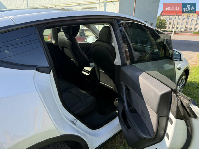 Білий Тесла Model Y, об'ємом двигуна 0 л та пробігом 134 тис. км за 20400 $, фото 9 на Automoto.ua