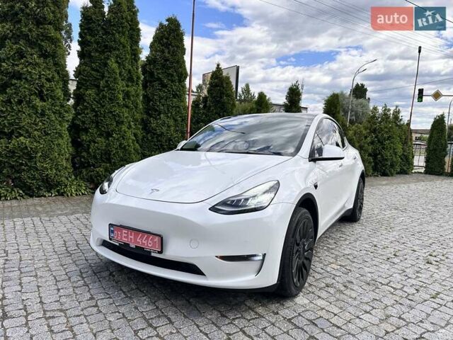 Белый Тесла Model Y, объемом двигателя 0 л и пробегом 80 тыс. км за 22300 $, фото 1 на Automoto.ua