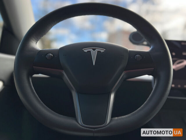 Белый Тесла Model Y, объемом двигателя 82 л и пробегом 78 тыс. км за 26900 $, фото 15 на Automoto.ua