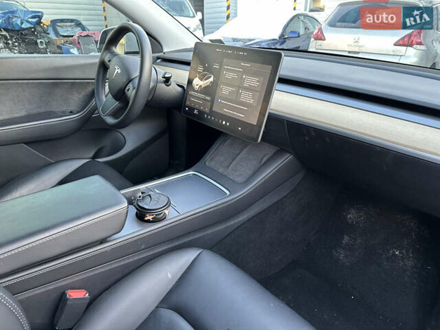 Белый Тесла Model Y, объемом двигателя 0 л и пробегом 42 тыс. км за 20700 $, фото 8 на Automoto.ua