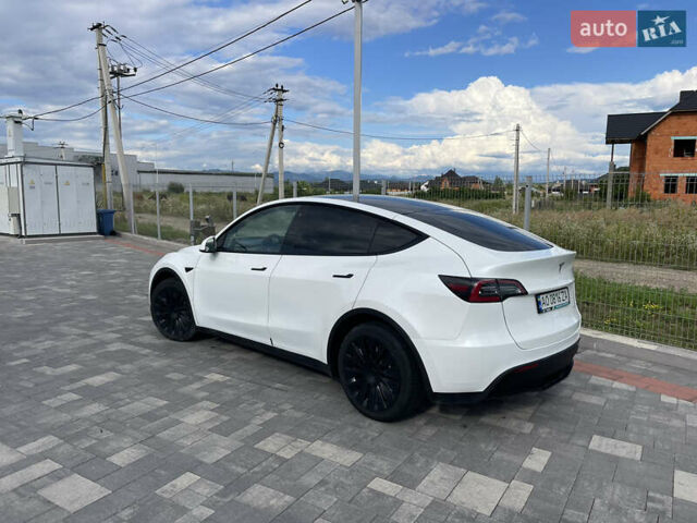 Белый Тесла Model Y, объемом двигателя 0 л и пробегом 49 тыс. км за 27500 $, фото 5 на Automoto.ua
