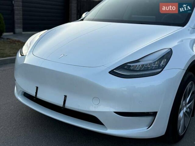 Белый Тесла Model Y, объемом двигателя 0 л и пробегом 38 тыс. км за 24100 $, фото 26 на Automoto.ua