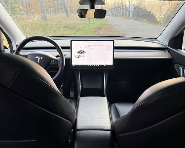 Белый Тесла Model Y, объемом двигателя 0 л и пробегом 141 тыс. км за 20900 $, фото 12 на Automoto.ua