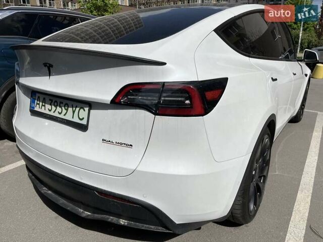 Белый Тесла Model Y, объемом двигателя 0 л и пробегом 132 тыс. км за 26200 $, фото 4 на Automoto.ua