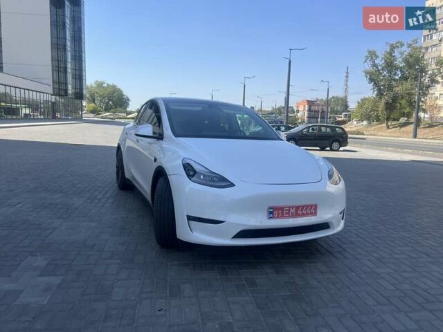 Білий Тесла Model Y, об'ємом двигуна 0 л та пробігом 40 тис. км за 29000 $, фото 13 на Automoto.ua