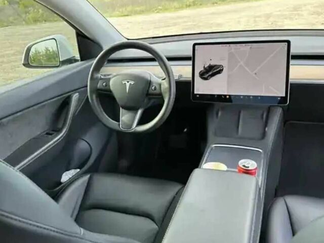 Белый Тесла Model Y, объемом двигателя 0 л и пробегом 113 тыс. км за 21800 $, фото 2 на Automoto.ua