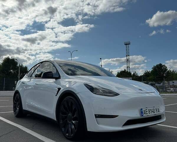 Белый Тесла Model Y, объемом двигателя 0 л и пробегом 87 тыс. км за 26999 $, фото 15 на Automoto.ua