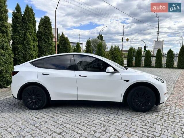 Белый Тесла Model Y, объемом двигателя 0 л и пробегом 80 тыс. км за 22300 $, фото 9 на Automoto.ua