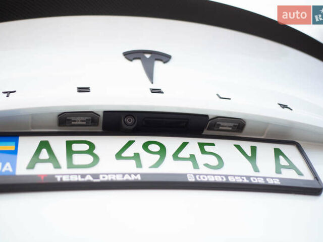 Белый Тесла Model Y, объемом двигателя 0 л и пробегом 55 тыс. км за 33000 $, фото 26 на Automoto.ua