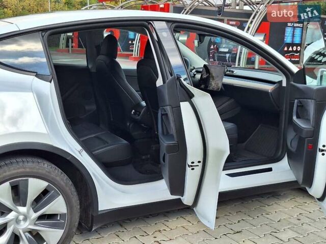 Білий Тесла Model Y, об'ємом двигуна 0 л та пробігом 75 тис. км за 30000 $, фото 9 на Automoto.ua