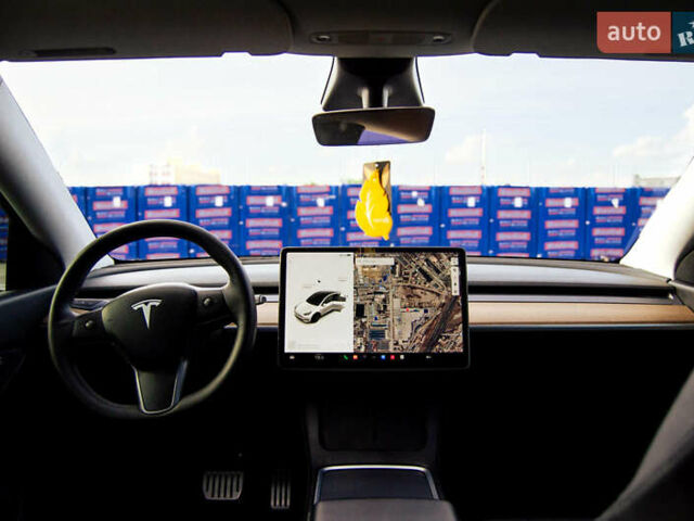 Белый Тесла Model Y, объемом двигателя 0 л и пробегом 64 тыс. км за 34500 $, фото 6 на Automoto.ua