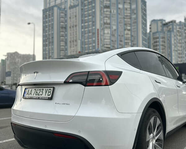 Белый Тесла Model Y, объемом двигателя 0 л и пробегом 207 тыс. км за 22000 $, фото 4 на Automoto.ua