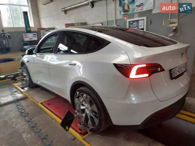 Белый Тесла Model Y, объемом двигателя 0 л и пробегом 75 тыс. км за 21950 $, фото 14 на Automoto.ua