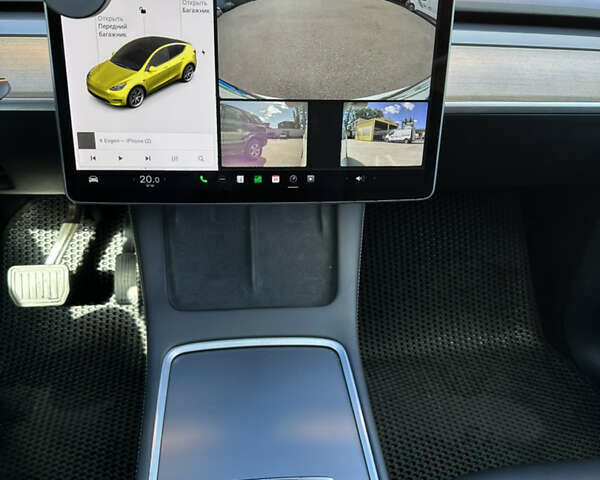 Тесла Model Y 2021 в Киеве на Automoto.ua Белый Тесла Model Y, объемом двигателя 0 л и пробегом 117 тыс. км за 35000 $, фото 20 на Automoto.ua