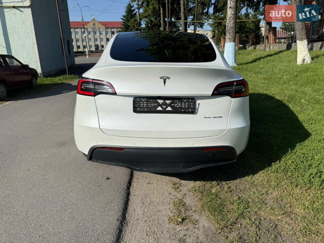 Білий Тесла Model Y, об'ємом двигуна 0 л та пробігом 134 тис. км за 20400 $, фото 8 на Automoto.ua