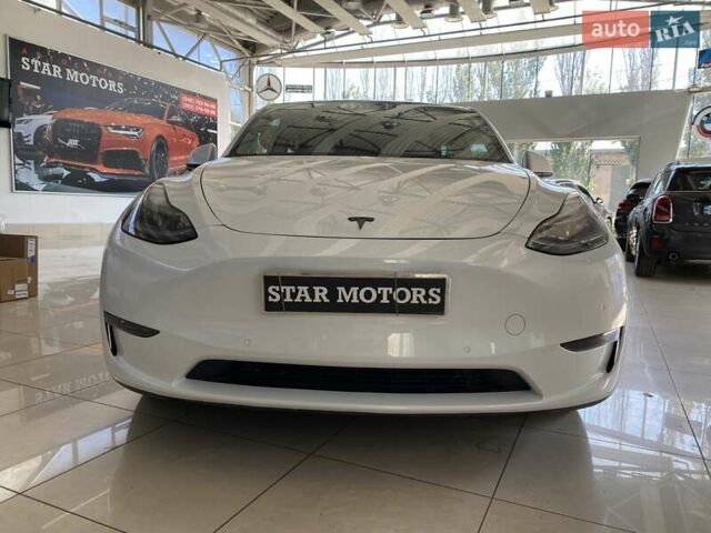 Тесла Model Y 2021 в Одессе на Automoto.ua Белый Тесла Model Y, объемом двигателя 0 л и пробегом 58 тыс. км за 26300 $, фото 4 на Automoto.ua
