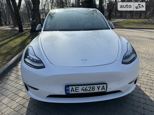 Белый Тесла Model Y, объемом двигателя 0 л и пробегом 56 тыс. км за 40500 $, фото 11 на Automoto.ua