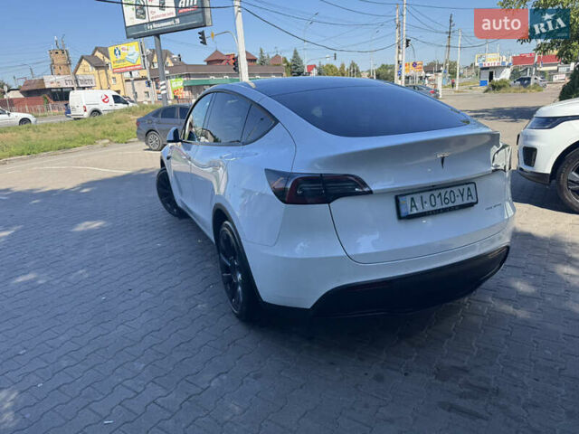 Белый Тесла Model Y, объемом двигателя 0 л и пробегом 120 тыс. км за 32500 $, фото 15 на Automoto.ua