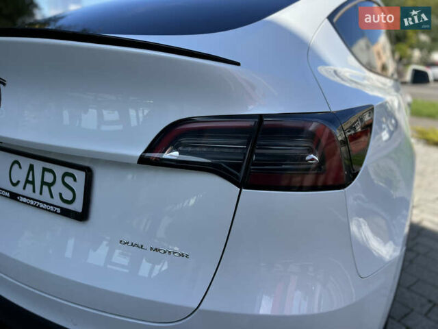 Белый Тесла Model Y, объемом двигателя 0 л и пробегом 88 тыс. км за 25700 $, фото 9 на Automoto.ua