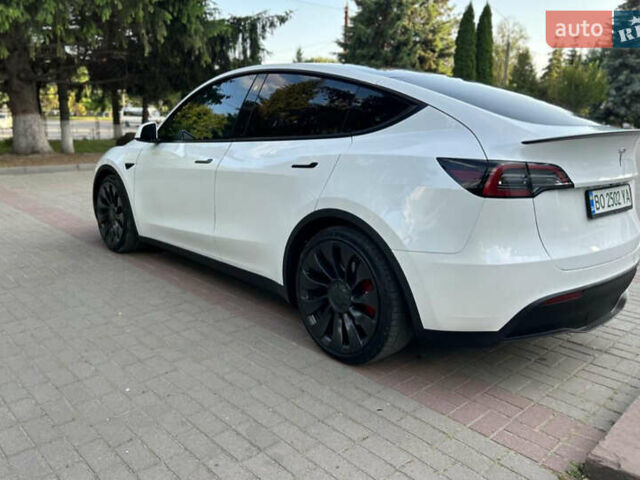 Белый Тесла Model Y, объемом двигателя 0 л и пробегом 79 тыс. км за 24000 $, фото 5 на Automoto.ua